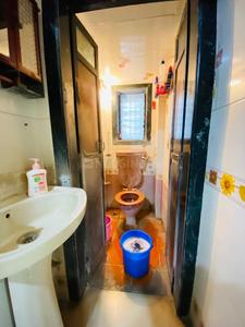 Bathroom Image of 570 Sq.ft 1 BHK Apartment / Flat for sale in Dombivli West Thane for Rs. 4500000
