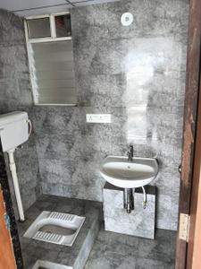 Bathroom Image of 2000 Sq.ft 3 BHK Builder Floor for sale in Gagan Ela, Mohammed Wadi Pune for Rs. 14900000