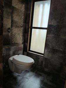Common Bathroom Image of 670 Sq.ft 1 BHK Apartment / Flat for sale in Paradise Sai Icon, Kharghar Navi Mumbai for Rs. 8200000