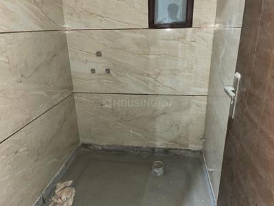 Bathroom Image of 950 Sq.ft 2 BHK Builder Floor for sale in Palam Vihar Extension Gurgaon for Rs. 5500000