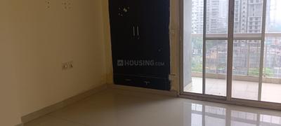 Bedroom Image of 1335 Sq.ft 2.5 BHK Apartment / Flat for rent in Gaurs Gaur Global Village, Crossings Republik Ghaziabad for Rs. 23000