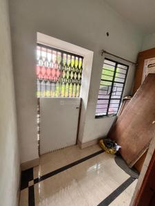Balcony Image of 1300 Sq.ft 3 BHK Independent House for rent in Pancha Sayar Kolkata for Rs. 24000