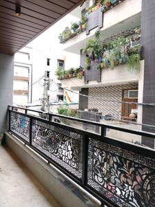 Bedroom One Image of 1500 Sq.ft 4 BHK Builder Floor for sale in Bharat Vihar New Delhi for Rs. 17000000