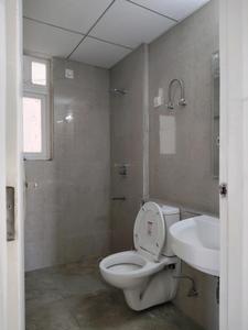Common Bathroom Image of 1404 Sq.ft 3 BHK Apartment / Flat for sale in Eldeco The Greens, Sector 150 Noida for Rs. 17500000