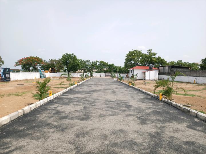 Krishna Gokulam Main Image 1