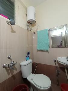 Bathroom Image of 300 Sq.ft 1 RK Apartment / Flat for rent in Madhapur Hyderabad for Rs. 20000