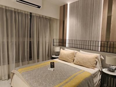 Bedroom Image of 661 Sq.ft 2 BHK Apartment / Flat for sale in Chandak Highscape City 1A, Chembur Mumbai for Rs. 18600000