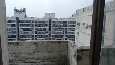 Balcony Image of 4580 Sq.ft 4.5 BHK Penthouse for sale in Cosmos Golden Heights, Crossings Republik Ghaziabad for Rs. 17900000