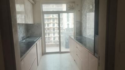 Kitchen Image of 1400 Sq.ft 3 BHK Apartment / Flat for rent in DLF Express Greens, Manesar Gurgaon for Rs. 40000