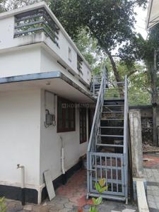 Image of 900 Sq.ft 2 BHK Independent House for rent in Kottiyam, Kollam for Rs. 11000