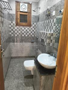 Image of 1130 Sq.ft 3 BHK Builder Floor for sale in Pul Prahlad Pur, New Delhi for Rs. 9500000