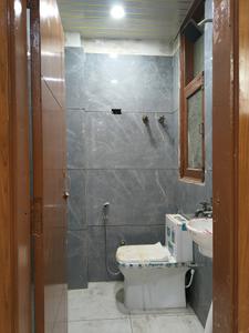 Common Bathroom Image of 1200 Sq.ft 3 BHK Builder Floor for sale in Vasundhara Ghaziabad for Rs. 7999999