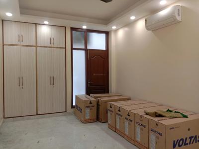 Bedroom Image of 5150 Sq.ft 4 BHK Builder Floor for sale in New Friends Colony New Delhi for Rs. 120000000