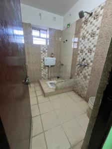 Bathroom Image of 1000 Sq.ft 3 BHK Apartment / Flat for rent in Main Road Ranchi for Rs. 14500