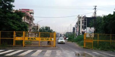 Image of 450 Sq.ft Residential Plot / Land for sale in Sector 70, Noida for Rs. 88000000