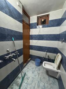 Bathroom Image of 443 Sq.ft 1.5 BHK Independent House for rent in Daraganj Allahabad for Rs. 9000