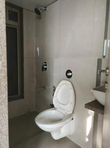 Common Bathroom Image of 690 Sq.ft 2 BHK Apartment / Flat for sale in Gurukrupa Marina Enclave Wings Q And R With Kindergarten Phase IV, Malad West Mumbai for Rs. 16900000