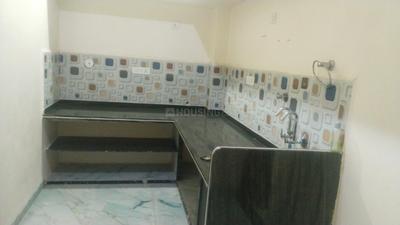 Kitchen Image of 600 Sq.ft 1 BHK Apartment / Flat for rent in Nipania Indore for Rs. 12000