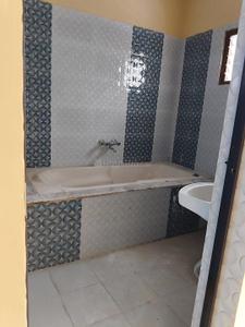 Bathroom Image of 3000 Sq.ft 3 BHK Independent House for rent in Rasulgarh Bhubaneswar for Rs. 18000