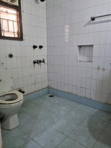 Common Bathroom Two Image of 1000 Sq.ft 2 BHK Apartment / Flat for rent in Pink Apartments, Sector 18 Dwarka New Delhi for Rs. 30000