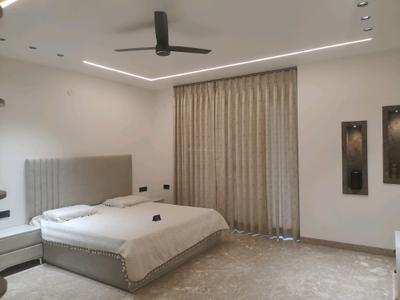 Bedroom Image of 4050 Sq.ft 4 BHK Builder Floor for sale in Greenfields Premium Builder Floors, Green Field Colony Faridabad for Rs. 36000000