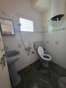 Bathroom Image of 1000 Sq.ft 2 BHK Independent House for rent in New Tippasandra Bengaluru for Rs. 42000