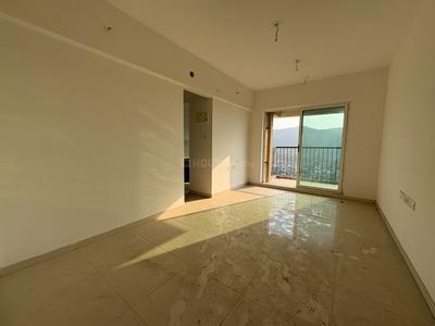 Living Room Image of 655 Sq.ft 1 BHK Apartment / Flat for sale in Marathon Nexzone, Panvel Navi Mumbai for Rs. 5500000