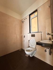 Bathroom Image of 800 Sq.ft 2 BHK Apartment / Flat for sale in Sheth Avante, Kanjurmarg West Mumbai for Rs. 15000000