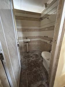 Bathroom Image of 150 Sq.ft 1 RK Apartment / Flat for rent in Rajpur Khurd Extension New Delhi for Rs. 12000