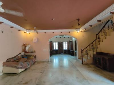 Hall Image of 4050 Sq.ft 3 BHK Independent House for sale in Thaltej Ahmedabad for Rs. 43000000