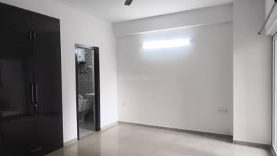 Bedroom Image of 1695 Sq.ft 3.5 BHK Apartment / Flat for sale in Gulshan Ikebana, Sector 143 Noida for Rs. 24000000