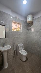 Image of 1100 Sq.ft 1 BHK Apartment / Flat for rent in Domlur Layout, Bengaluru for Rs. 42000