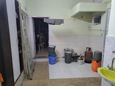 Bathroom Image of 2250 Sq.ft 4 BHK Independent House for rent in Maninagar Ahmedabad for Rs. 60000