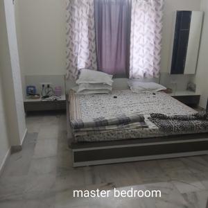 Bedroom Image of 1850 Sq.ft 4 BHK Apartment / Flat for sale in Vallabh Vidhyanagar Anand for Rs. 6300000