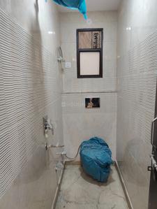 Bathroom Image of 470 Sq.ft 1 BHK Builder Floor for sale in  SWA AB Block Shalimar Bagh, Shalimar Bagh New Delhi for Rs. 4900000
