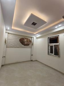 Hall Image of 1600 Sq.ft 3 BHK Apartment / Flat for sale in Sector 45 Noida for Rs. 6500000