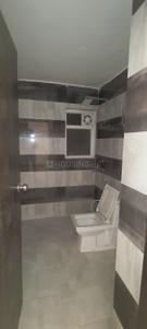 Bathroom Image of 1815 Sq.ft 4 BHK Apartment / Flat for sale in Royal Heritage, Sector 70 Faridabad for Rs. 12500000