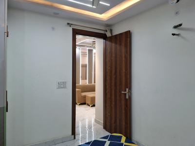 Bedroom Image of 810 Sq.ft 3 BHK Apartment / Flat for sale in Dwarka Mor New Delhi for Rs. 5500000