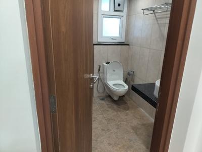 Image of 2048 Sq.ft 3 BHK Apartment / Flat for rent in Prestige Tranquil, Kokapet, Hyderabad for Rs. 71000
