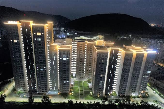 LEPL Mid Valley City Main Image 1