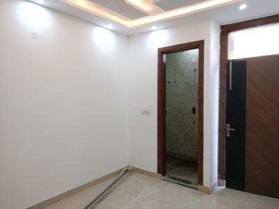 Bedroom Image of 900 Sq.ft 2 BHK Builder Floor for sale in Chandra Park New Delhi for Rs. 4800000