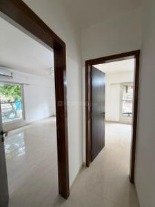 Image of 1400 Sq.ft 3 BHK Builder Floor for sale in Vile Parle East, Mumbai for Rs. 67500000