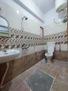 Bathroom Image of 1150 Sq.ft 2 BHK Independent House for rent in BTM Layout Bengaluru for Rs. 30100