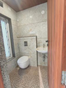 Bathroom Image of 2250 Sq.ft 3 BHK Apartment / Flat for rent in Savedi Ahmednagar for Rs. 35000