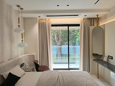 Bedroom Image of 1550 Sq.ft 3 BHK Apartment / Flat for sale in Vile Parle West Mumbai for Rs. 90000000