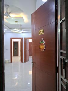 Main Entrance Image of 950 Sq.ft 2 BHK Apartment / Flat for rent in Sector 49 Noida for Rs. 24500