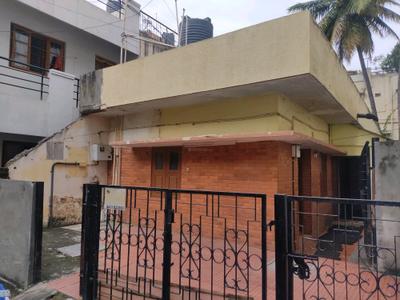 Building Image of 1750 Sq.ft 4 BHK Independent House for sale in Cooke Town Bengaluru for Rs. 25000000