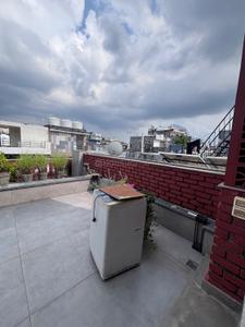 Terrace Image of 800 Sq.ft 1 BHK Builder Floor for rent in DLF Phase 3 Gurgaon for Rs. 38000
