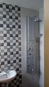 Bathroom Image of 1200 Sq.ft 3 BHK Apartment / Flat for rent in Agrawal Sagar Landmark, Ayodhya Bypass Bhopal for Rs. 18000