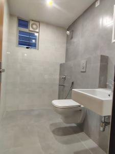 Bathroom Image of 1250 Sq.ft 3 BHK Apartment / Flat for rent in Sugam Morya, Behala Kolkata for Rs. 70000